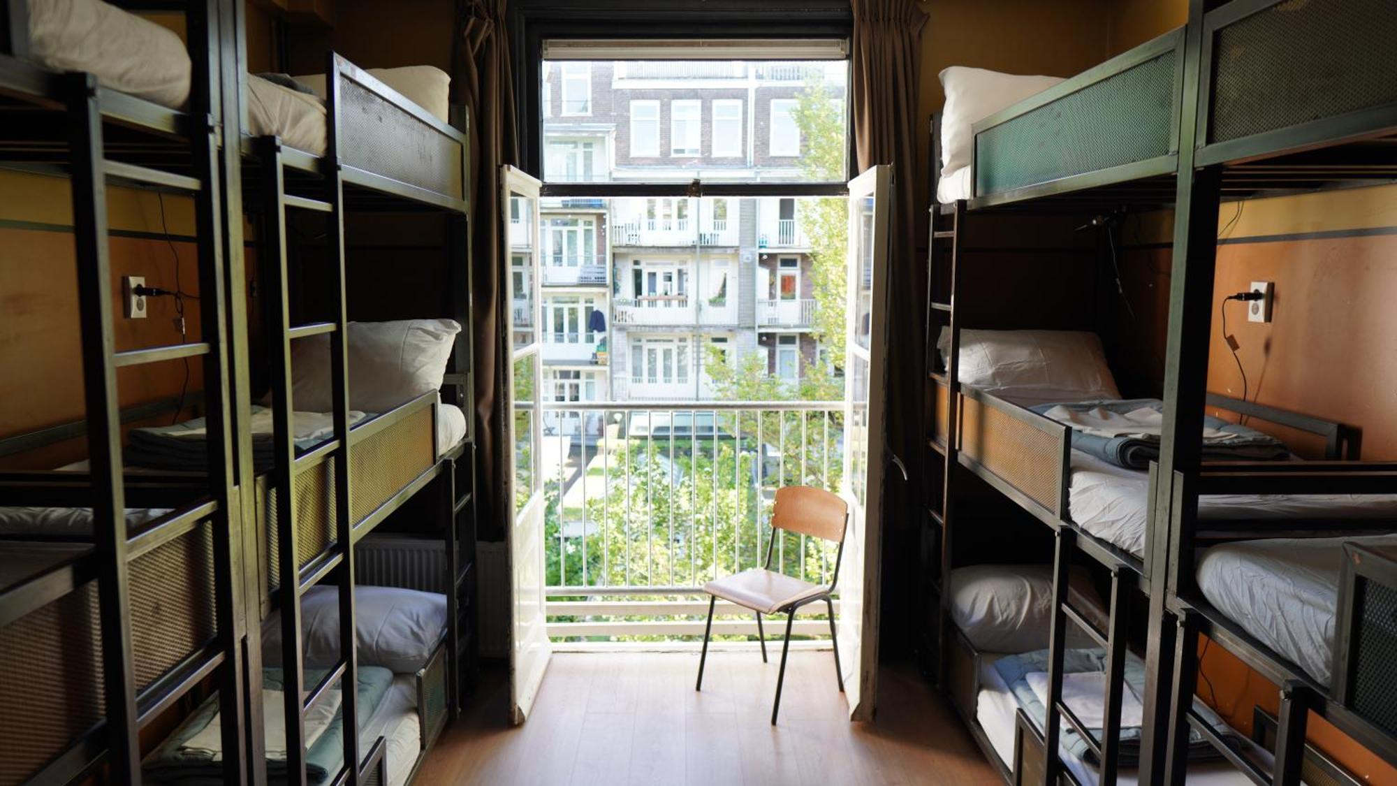 Hostal Onefam Amstel