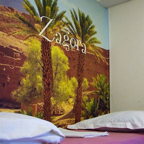 Hostal Onefam Amstel